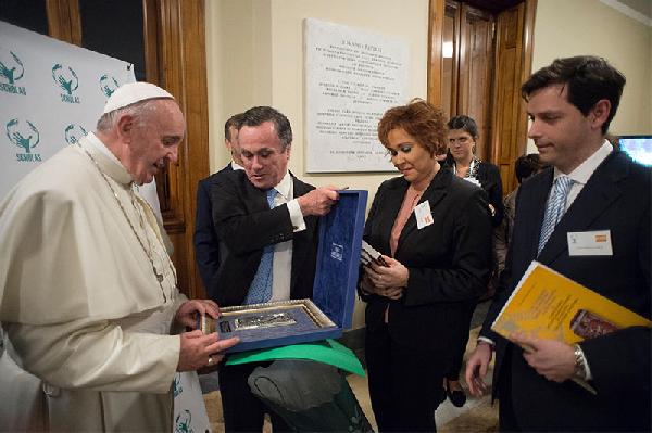 El Papa recibe al rector de la UCV